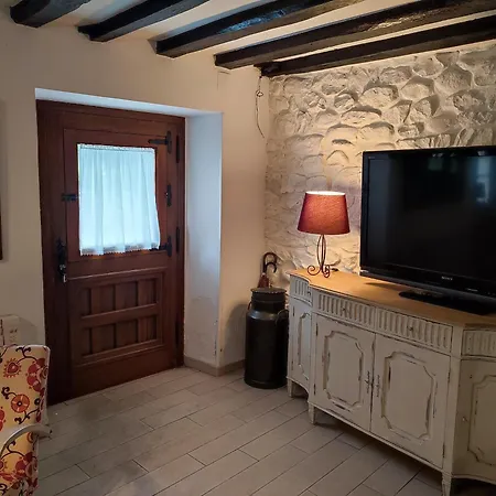 Holiday home Casa Begona En Fraguas
