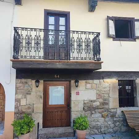 Casa Begona En Fraguas Holiday home *